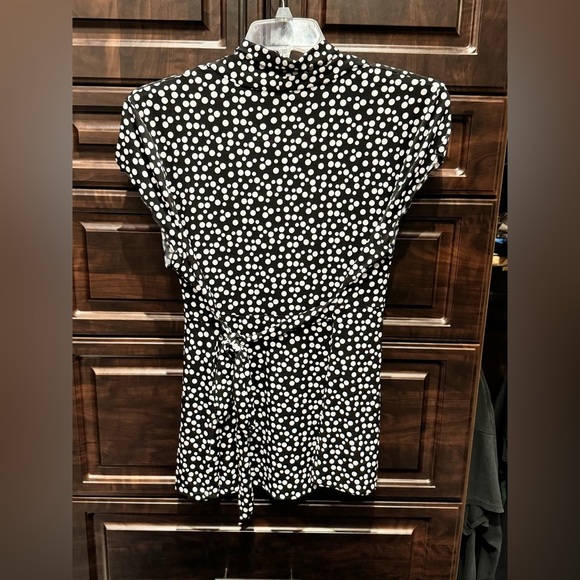 Nine West women’s polka dot blouse 2XL - Picture 2 of 4